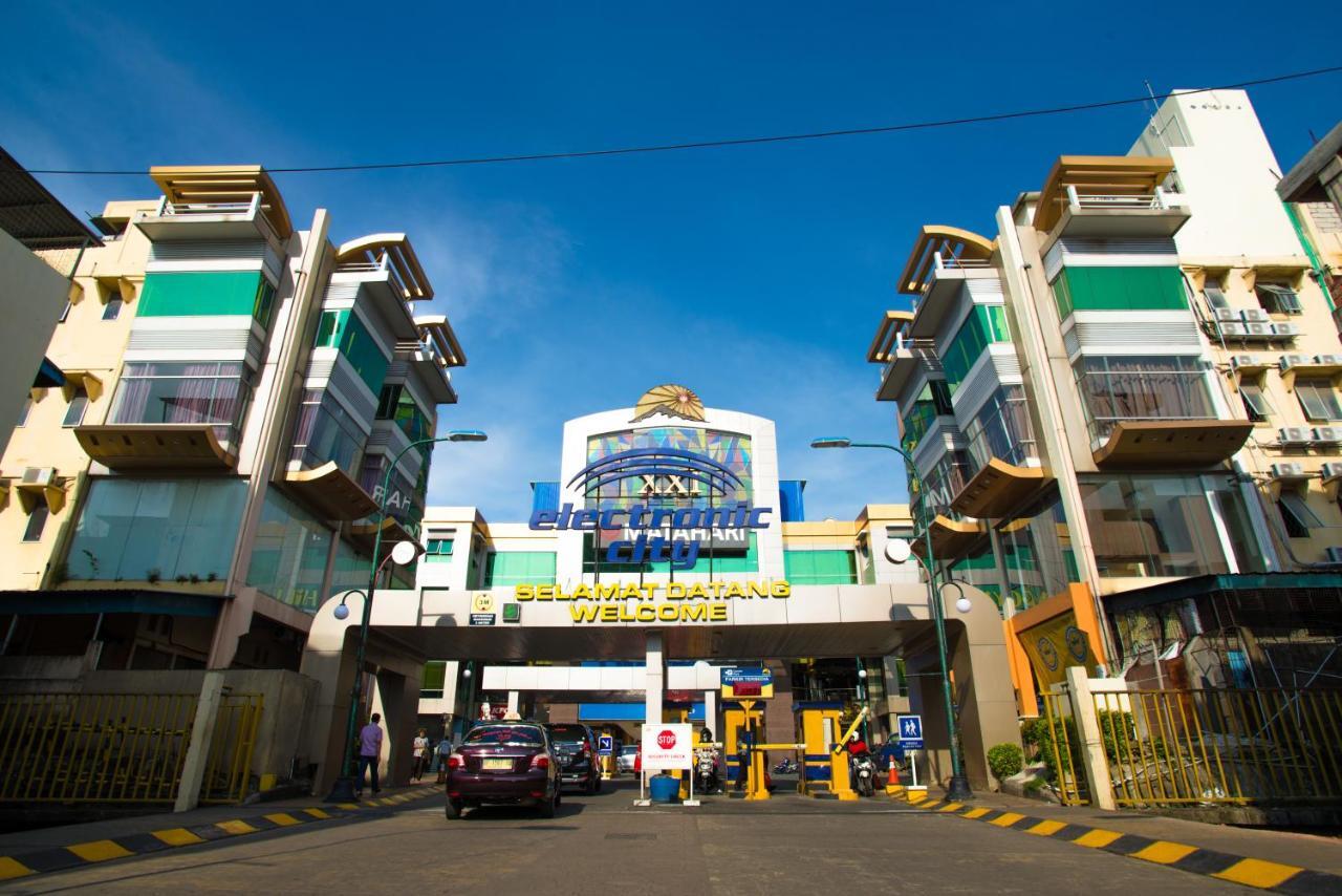 Batam Ak Hotel Nagoya Hill מראה חיצוני תמונה