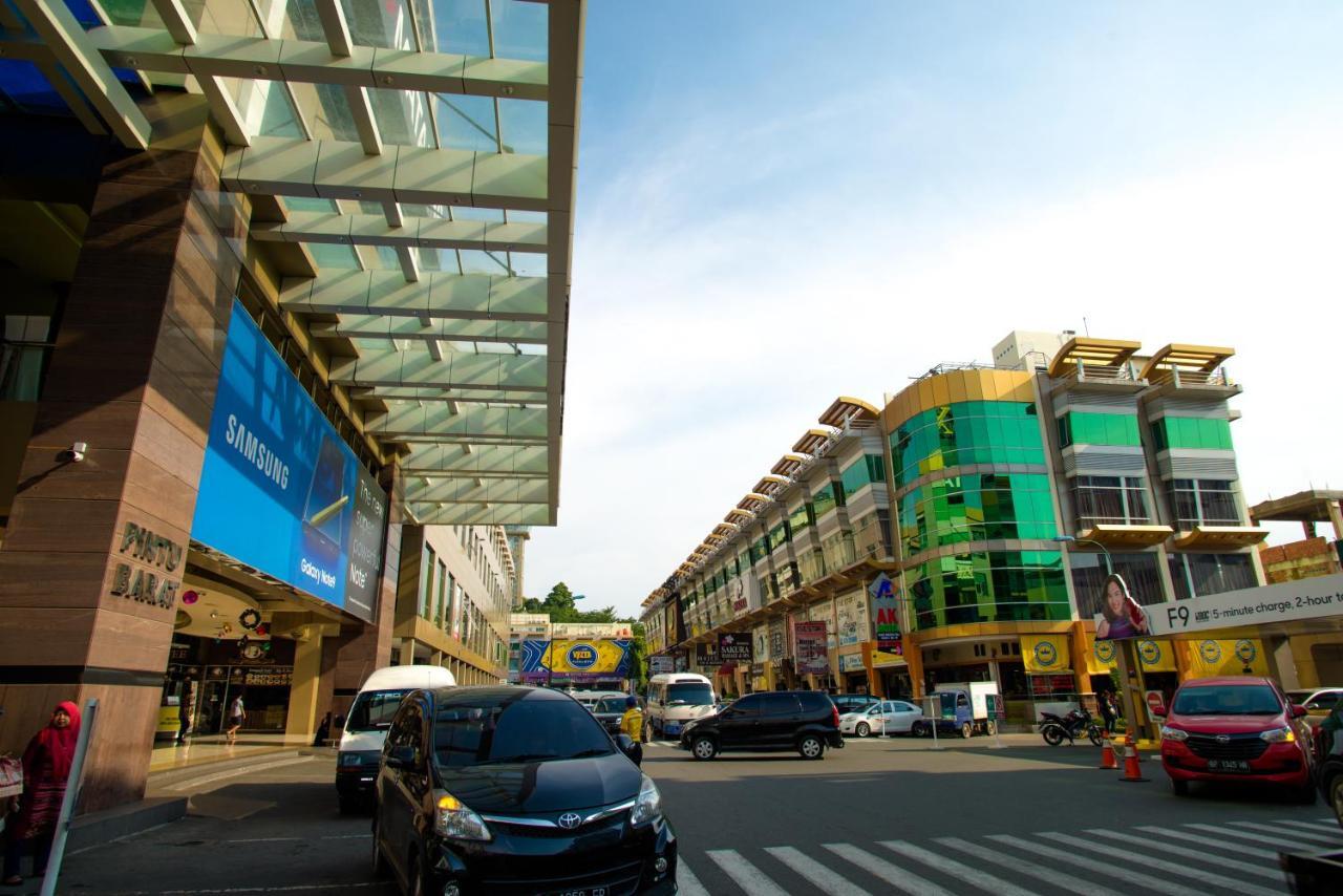 Batam Ak Hotel Nagoya Hill מראה חיצוני תמונה