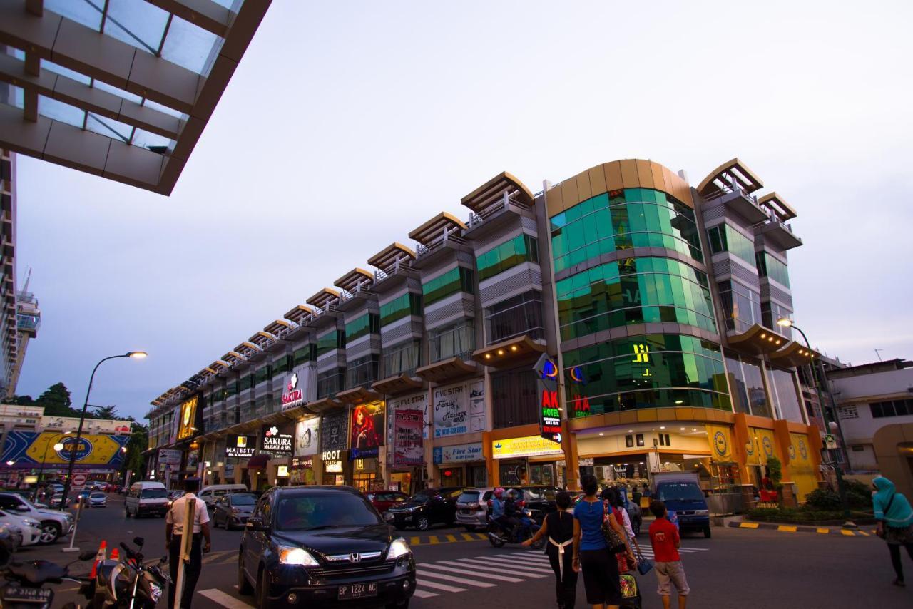 Batam Ak Hotel Nagoya Hill מראה חיצוני תמונה